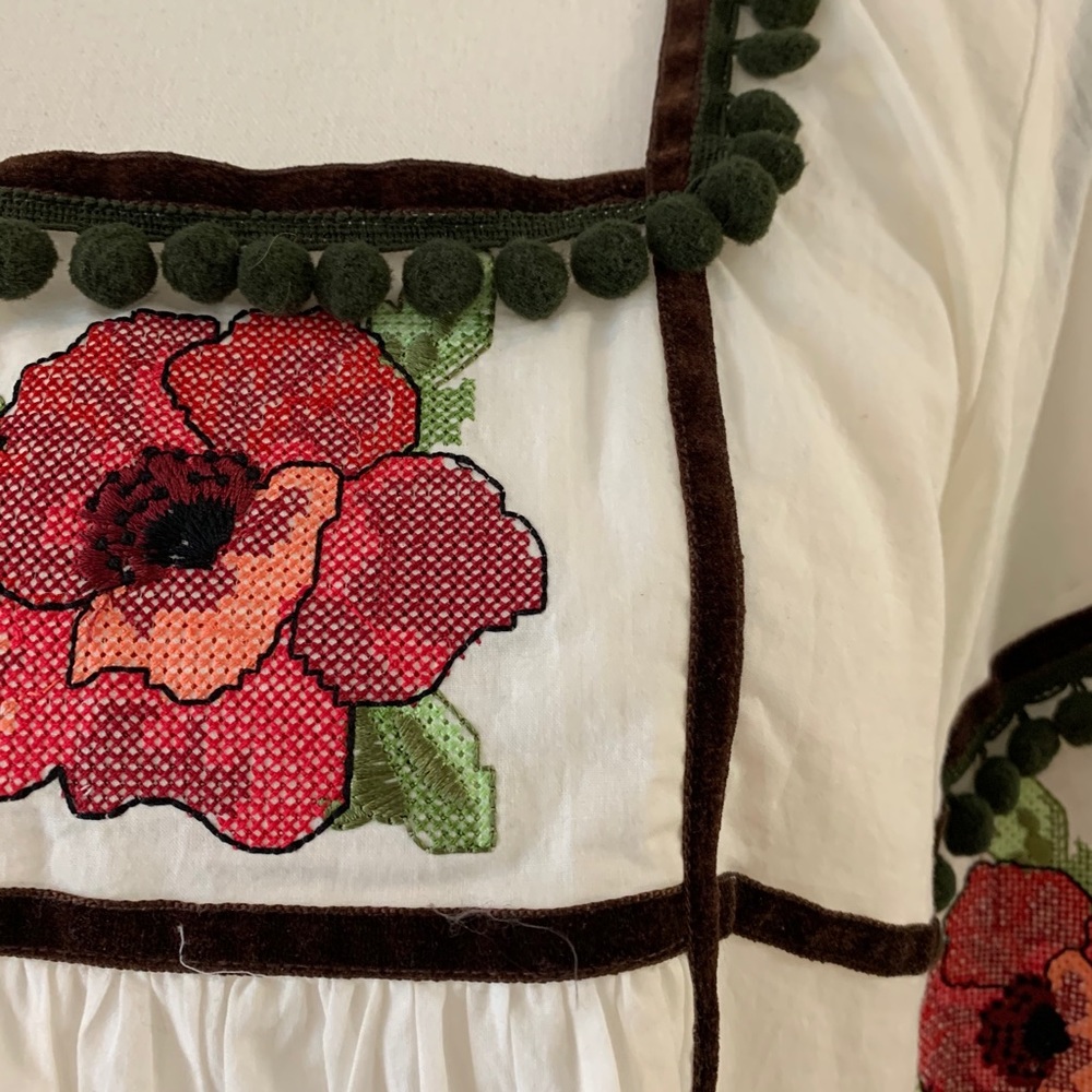 Adzen shirt with embroidery and poms small EUC - Picture 4 of 7